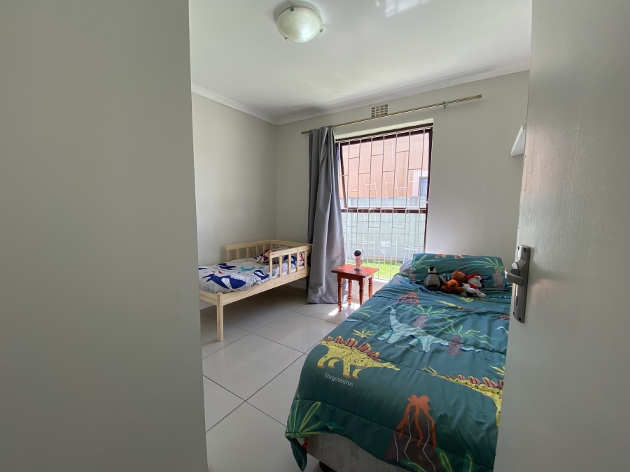 To Let 3 Bedroom Property for Rent in Sunningdale Western Cape